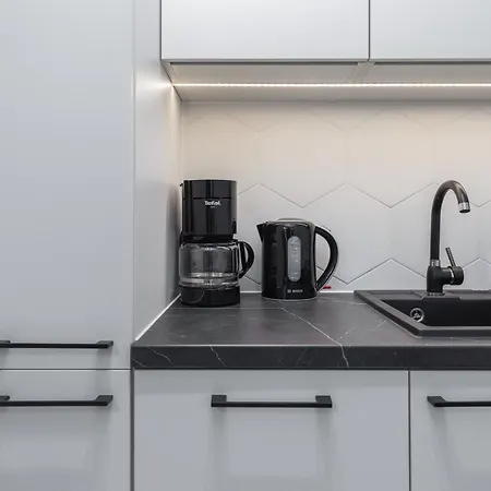 Sun Towers Lux By Renters Prestige *