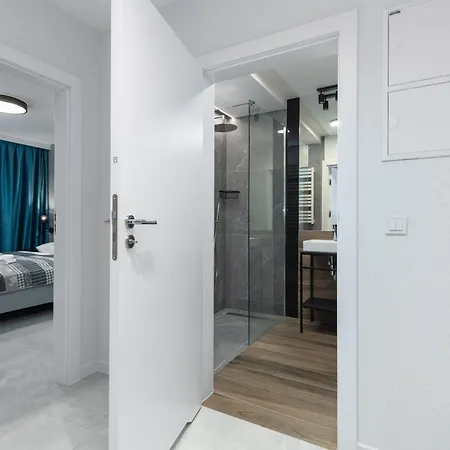 Sun Towers Lux By Renters Prestige Apartman *