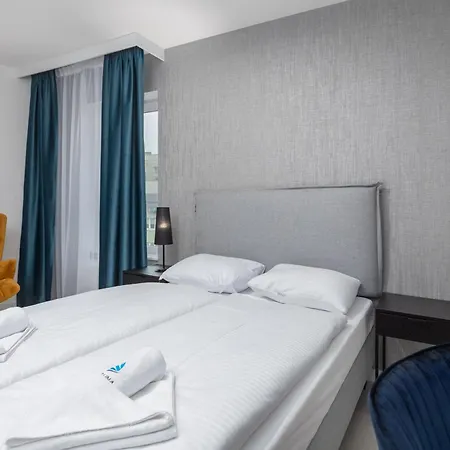 Sun Towers Lux By Renters Prestige *